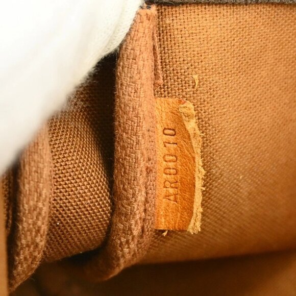 LOUIS VUITTON MONOGRAM POCHETTE ACCESSOIRES HANDBAG M51980 AR0010 RQ00093 - Picture 9 of 9